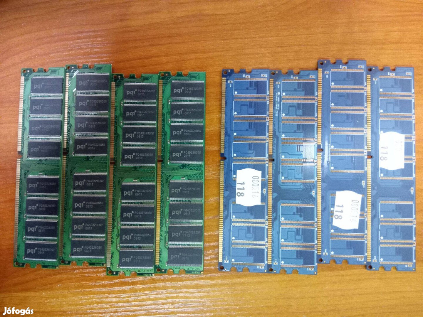 512MB-os DDR1 RAM modulok