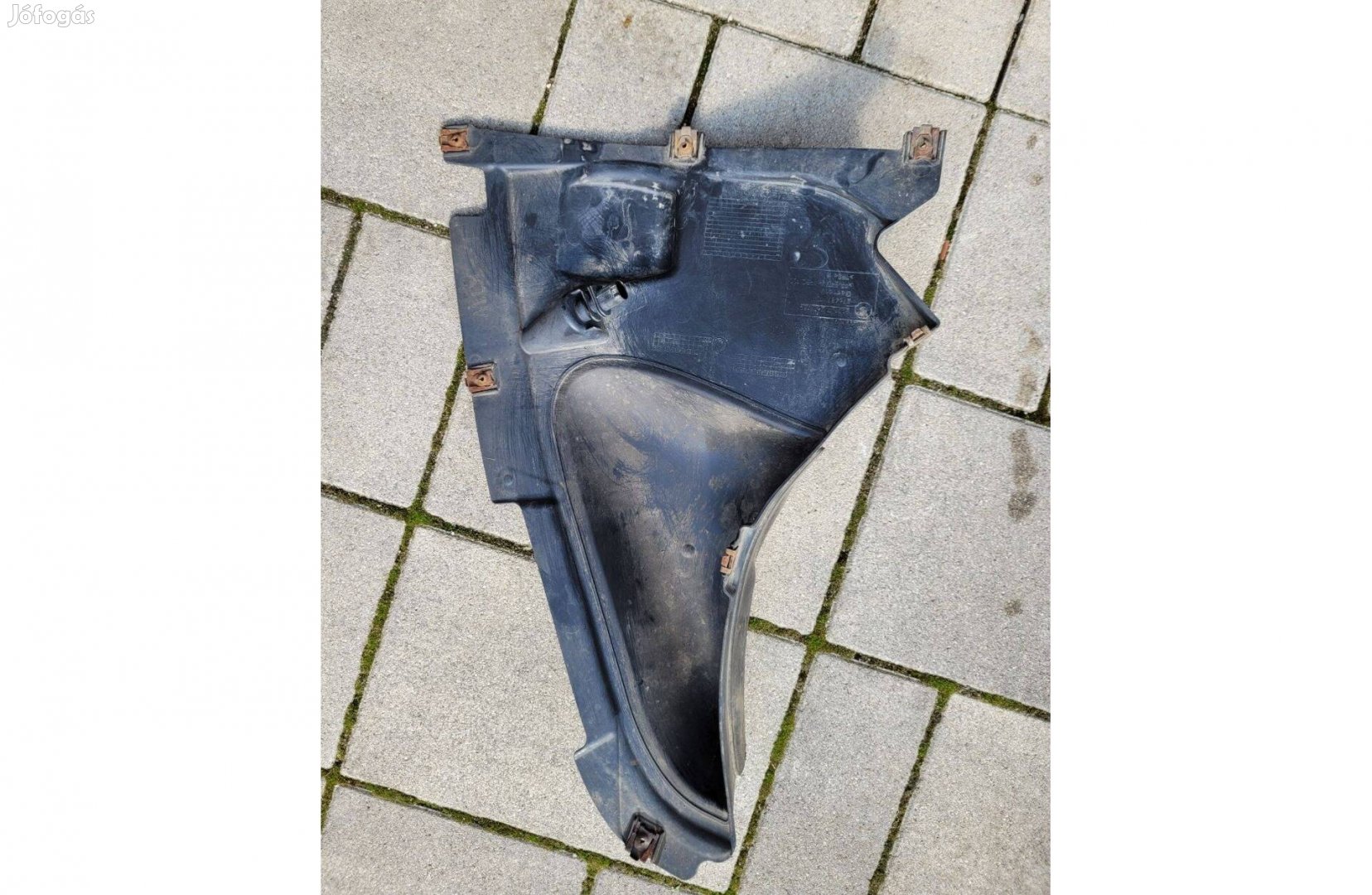 51717260739 BMW F31 doblemez bal első műanyag kerékjárat