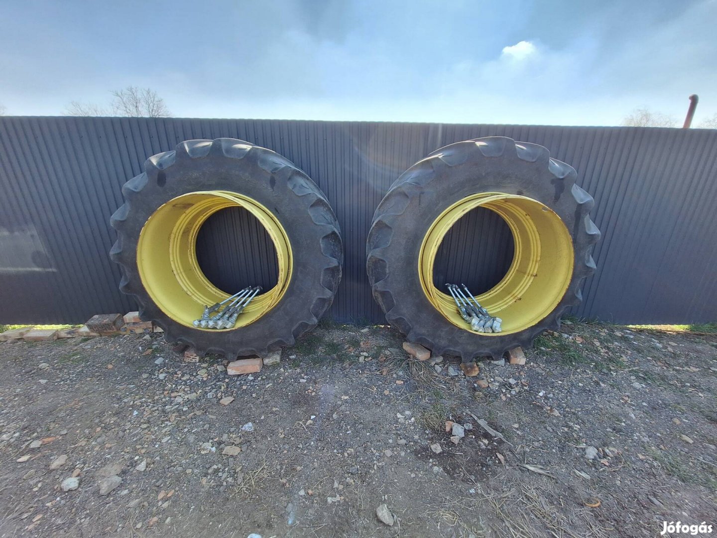 520/85 R38 csatos ikerkerék