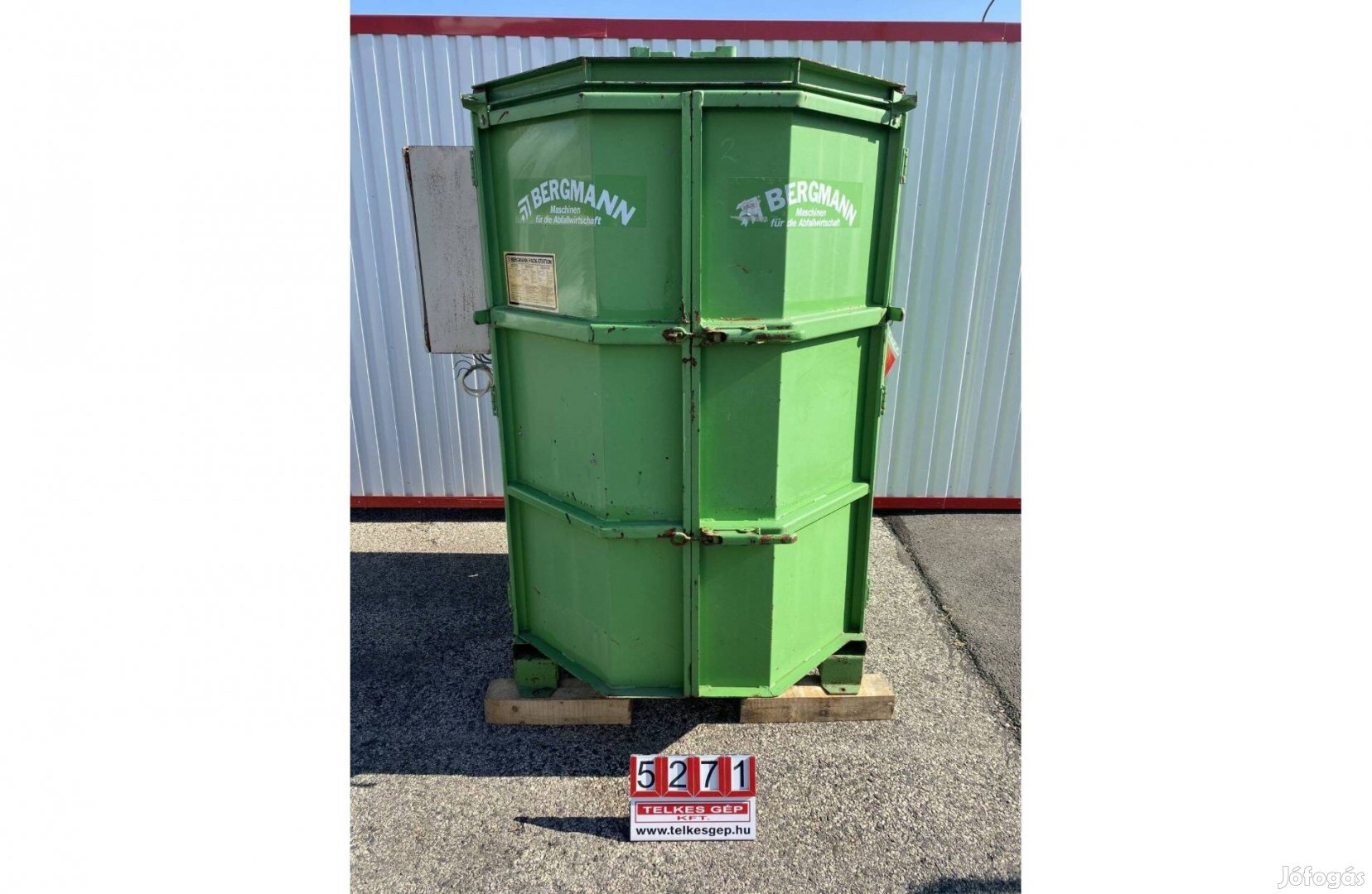 5271 - Bergmann PS 8100 L Papírbálázó gép, prés
