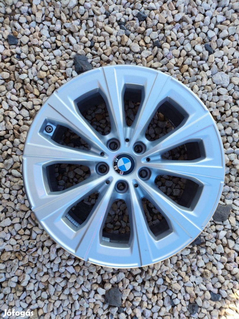 52 BMW 17-es Alufelni