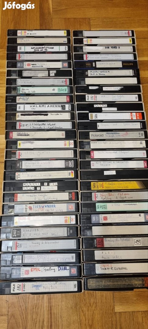 52 db vegyes vhs kazetta 