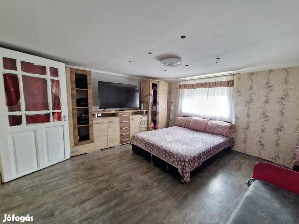 53 nm-es ház eladó Tápiószele