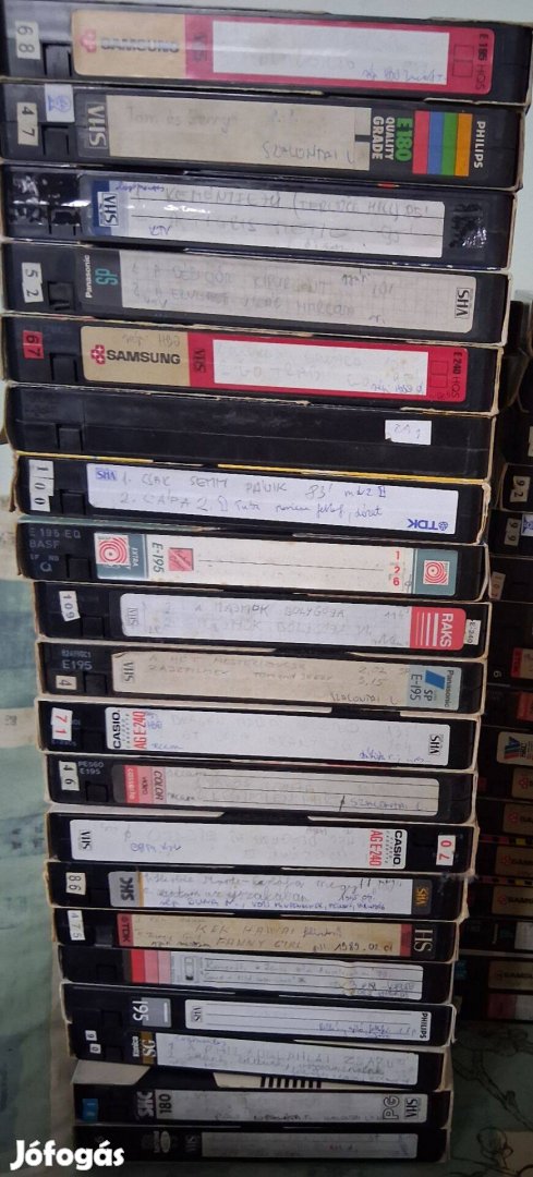 54 DB. VHS videókazetta Eladó!