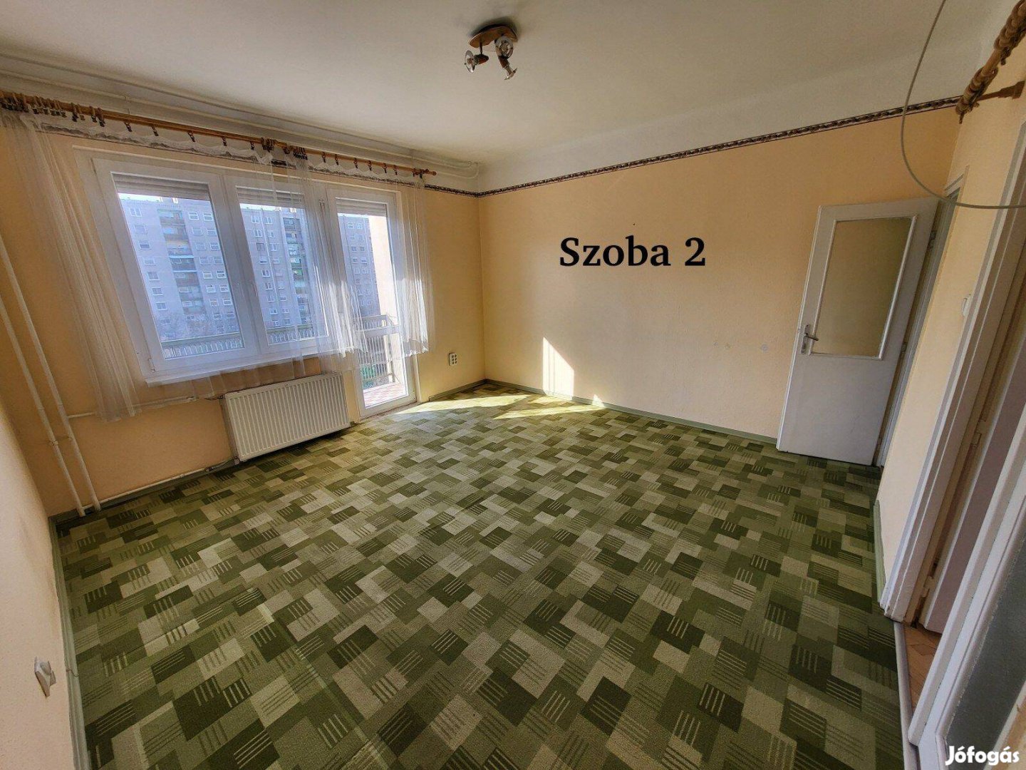 54 négyzetméteres, 2 szobás lakás a Pöttyös utcai M3 metrónál