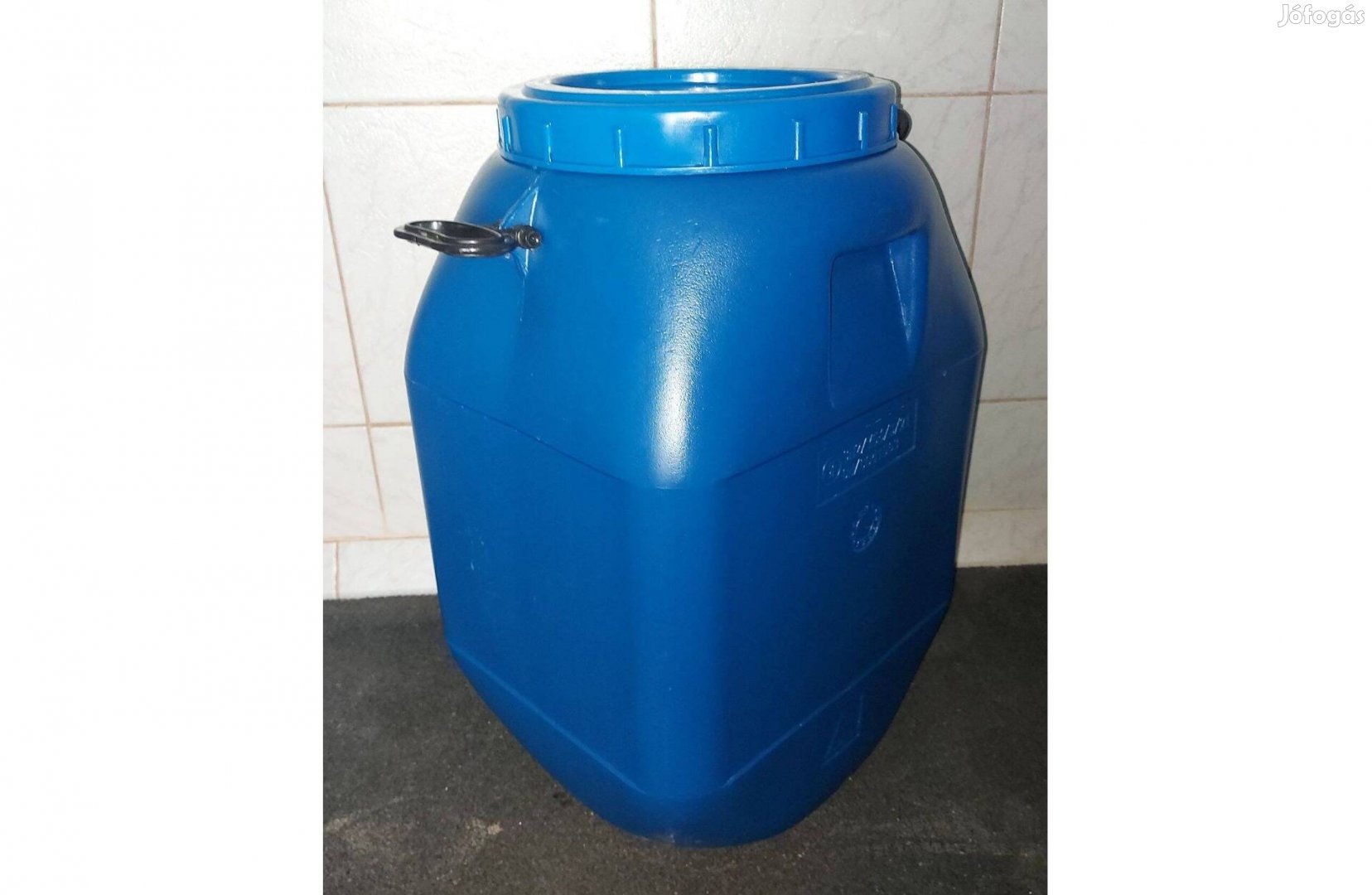 55 l-es hordó