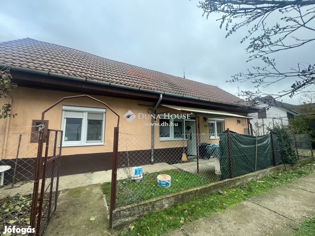 57 nm-es ház eladó Debrecen