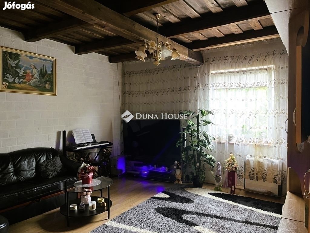 58 nm-es ház eladó Bugyi