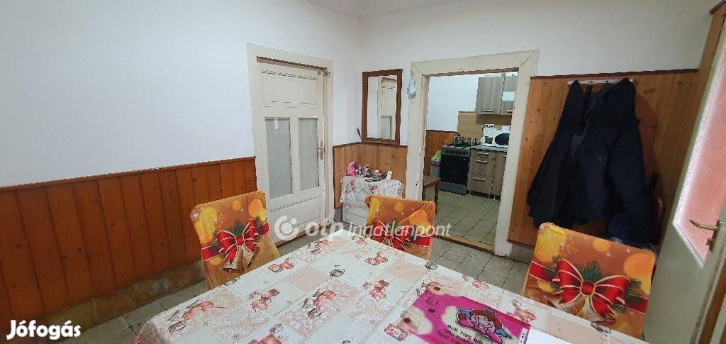 59 nm-es ház eladó Devecser