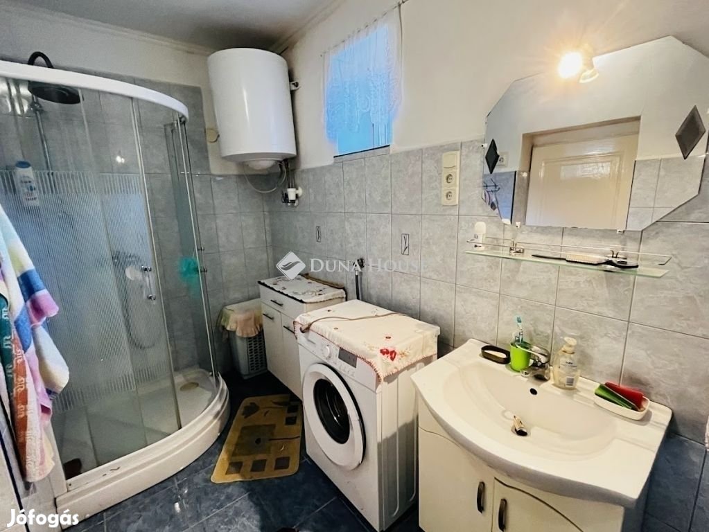 59 nm-es ház eladó Tápiószecső