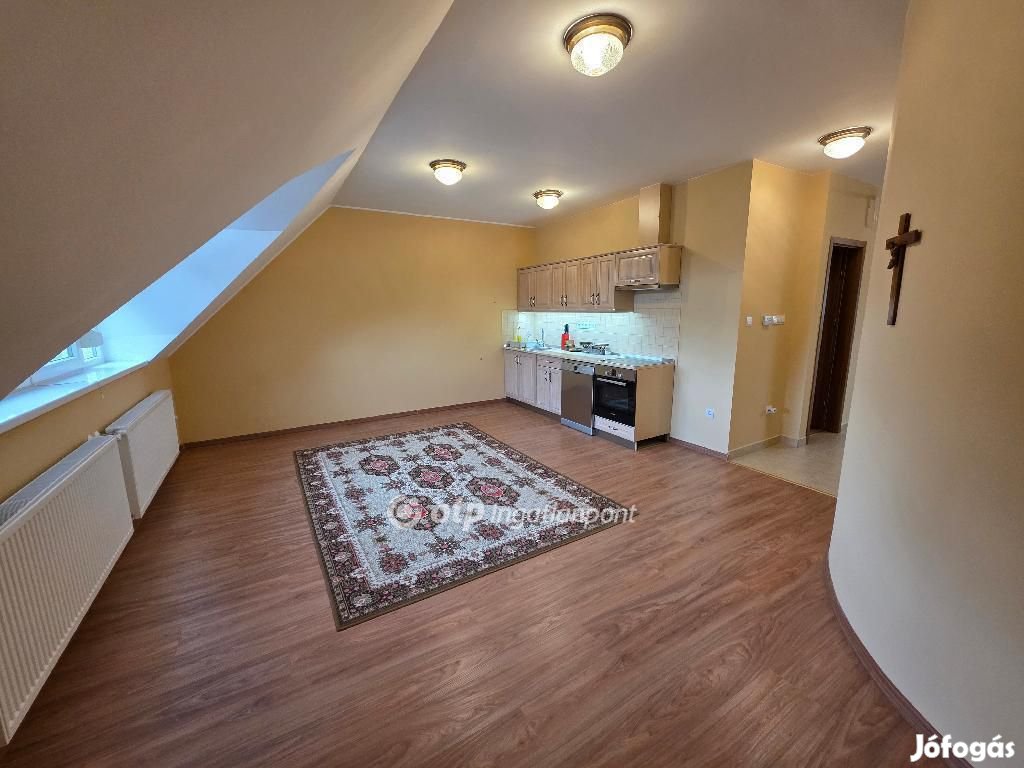 59 nm-es lakás eladó Hajdúszoboszló