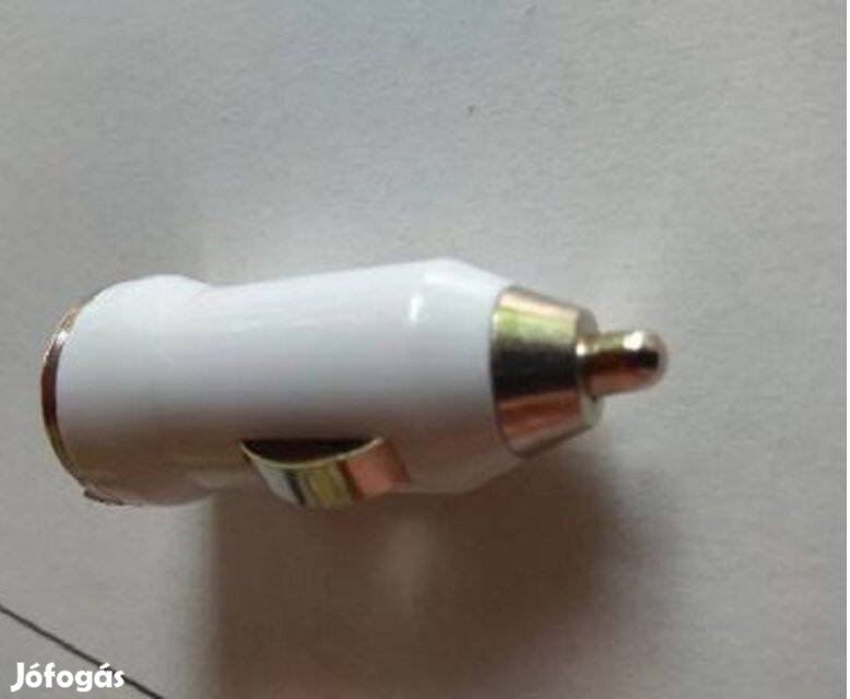 5V-1A 12-24V Szivargyújtó töltő USB csatlakozóval Telefonhoz tablethez