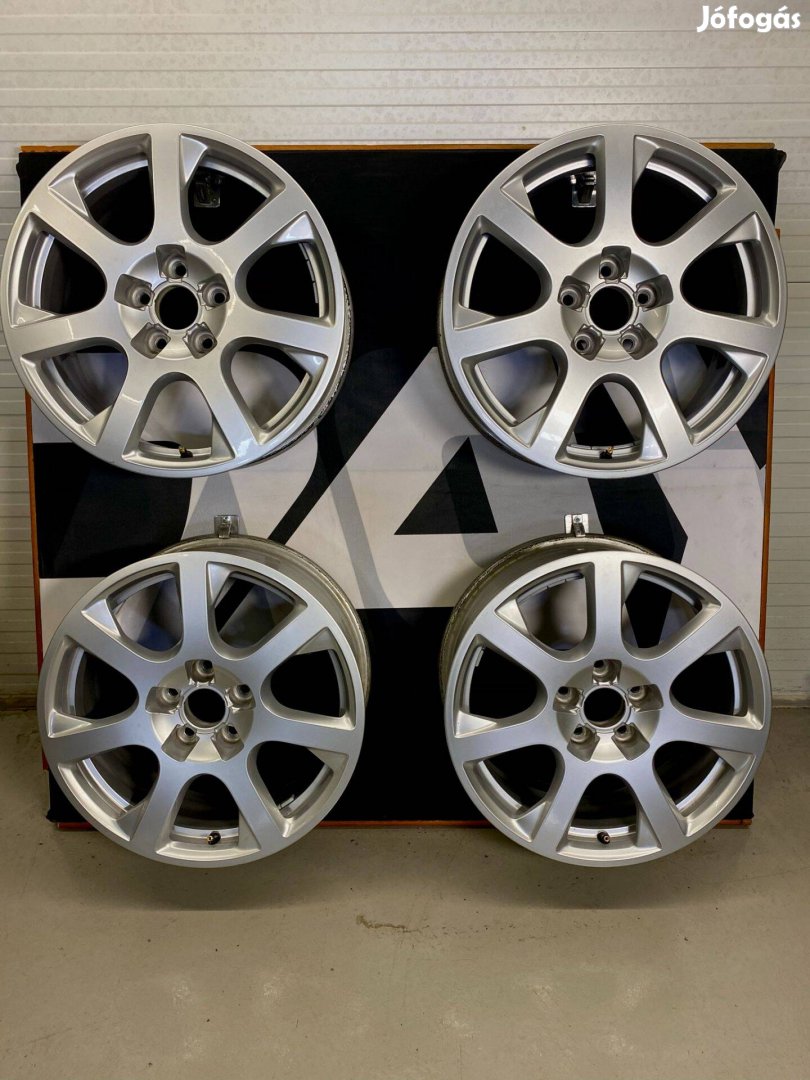 5X112 17" 7" 37 ET 66 Gyári Audi Q5 8R használt könnyűfémtárcsa