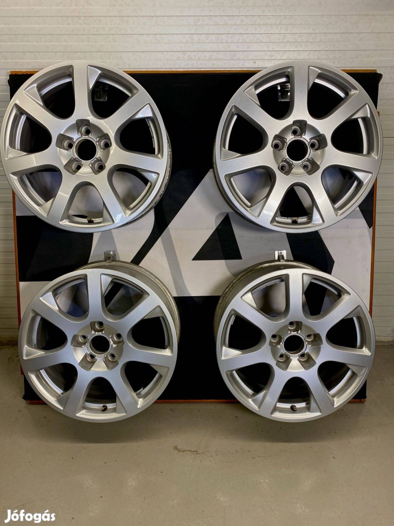 5X112 17" 7" 37 ET 66 Gyári Audi Q5 8R használt könnyűfémtárcsa