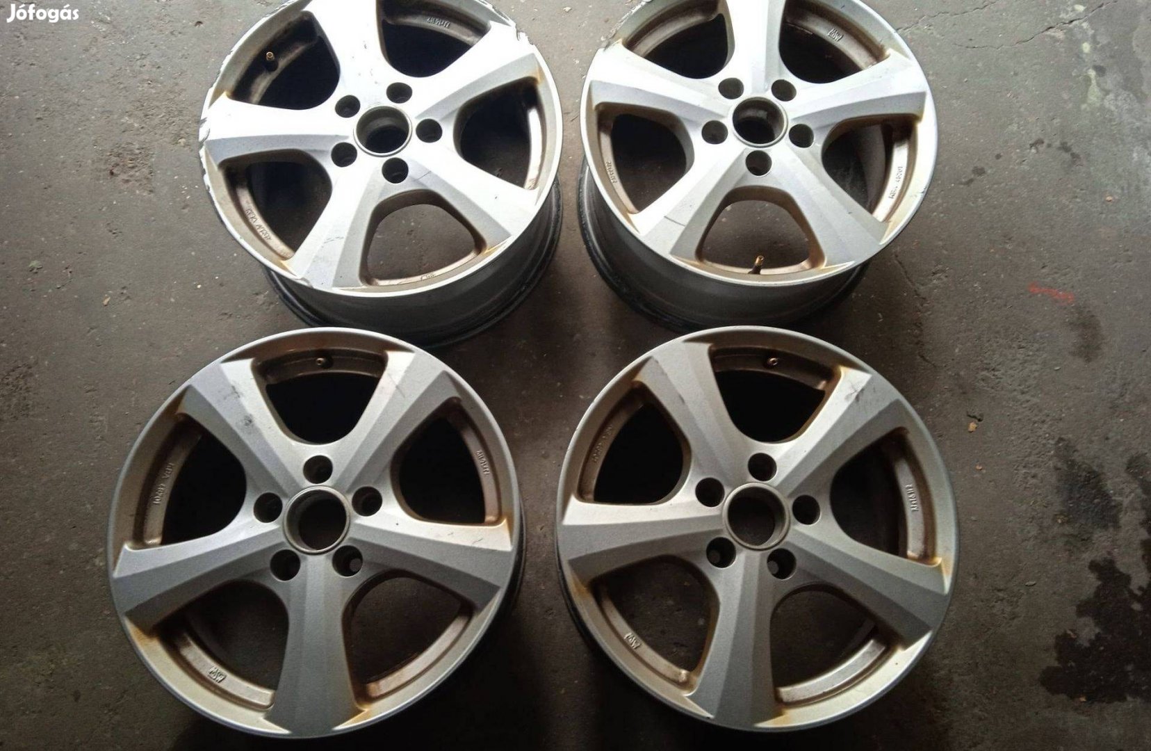 5X112 R16 leharcolt alufelni