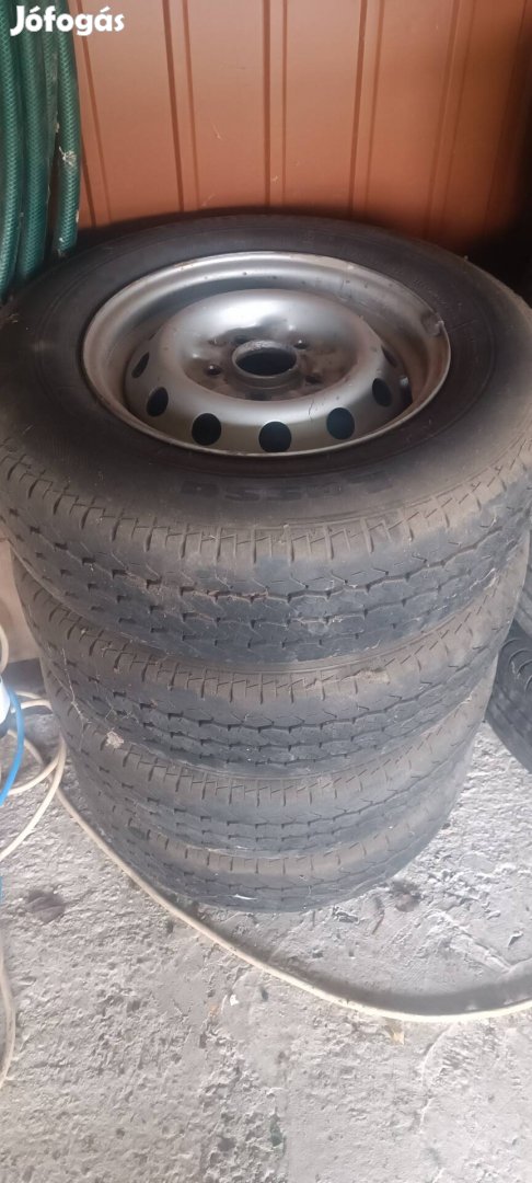 5*114.3 R14 felni Mitsubishi L400