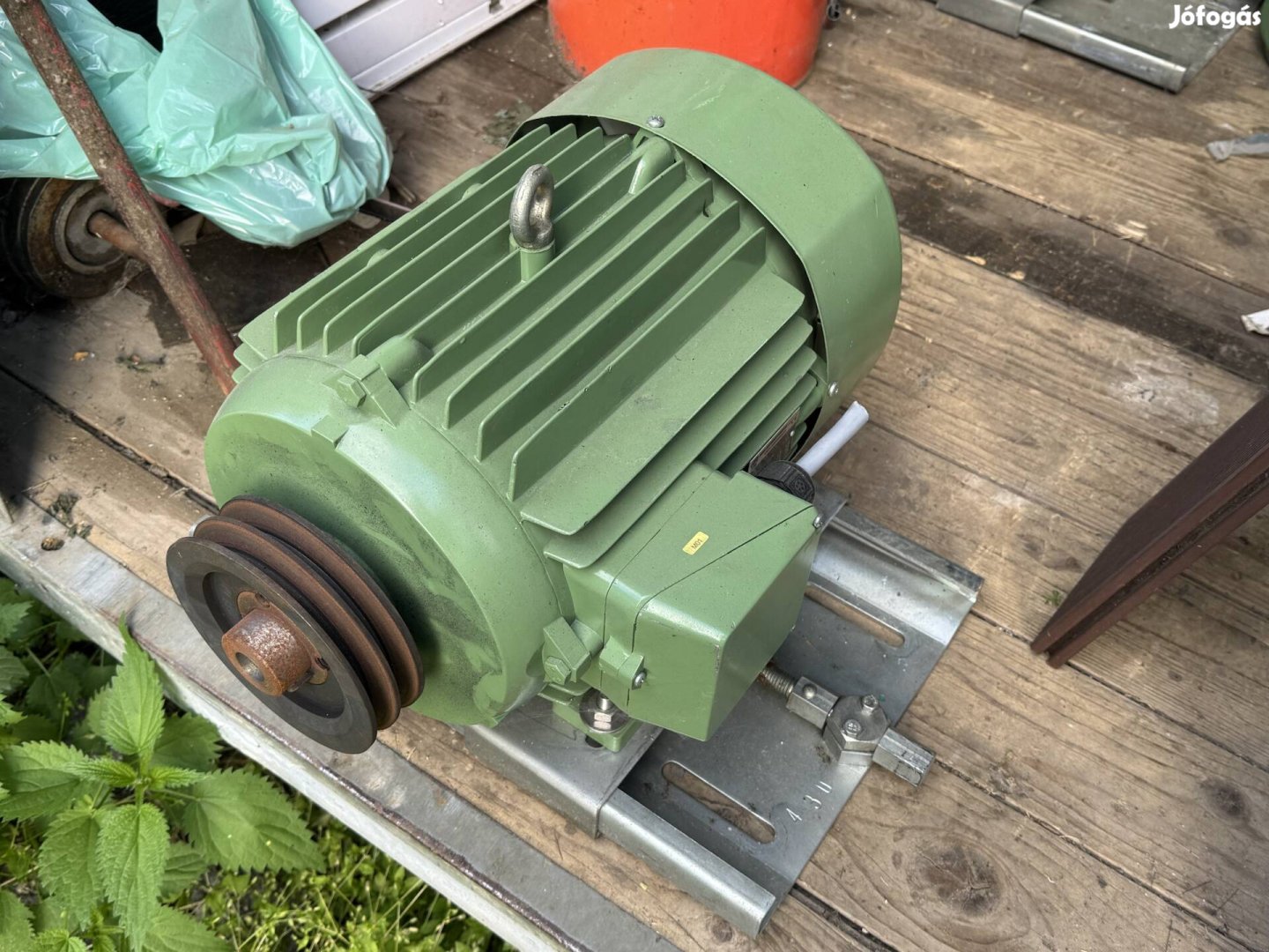 5.5 kw villanymotor n 1430 rpm eladó