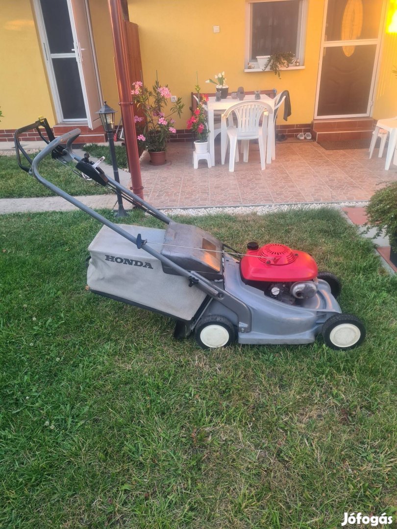 5.5.le honda motoros fügyüjtös fünyiró. 