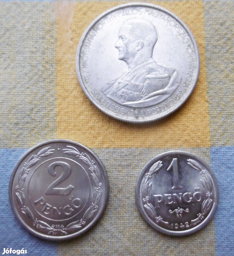 5 Pengő 1943 2 Pengő 1942 és 1 Pengő 1942 egyben