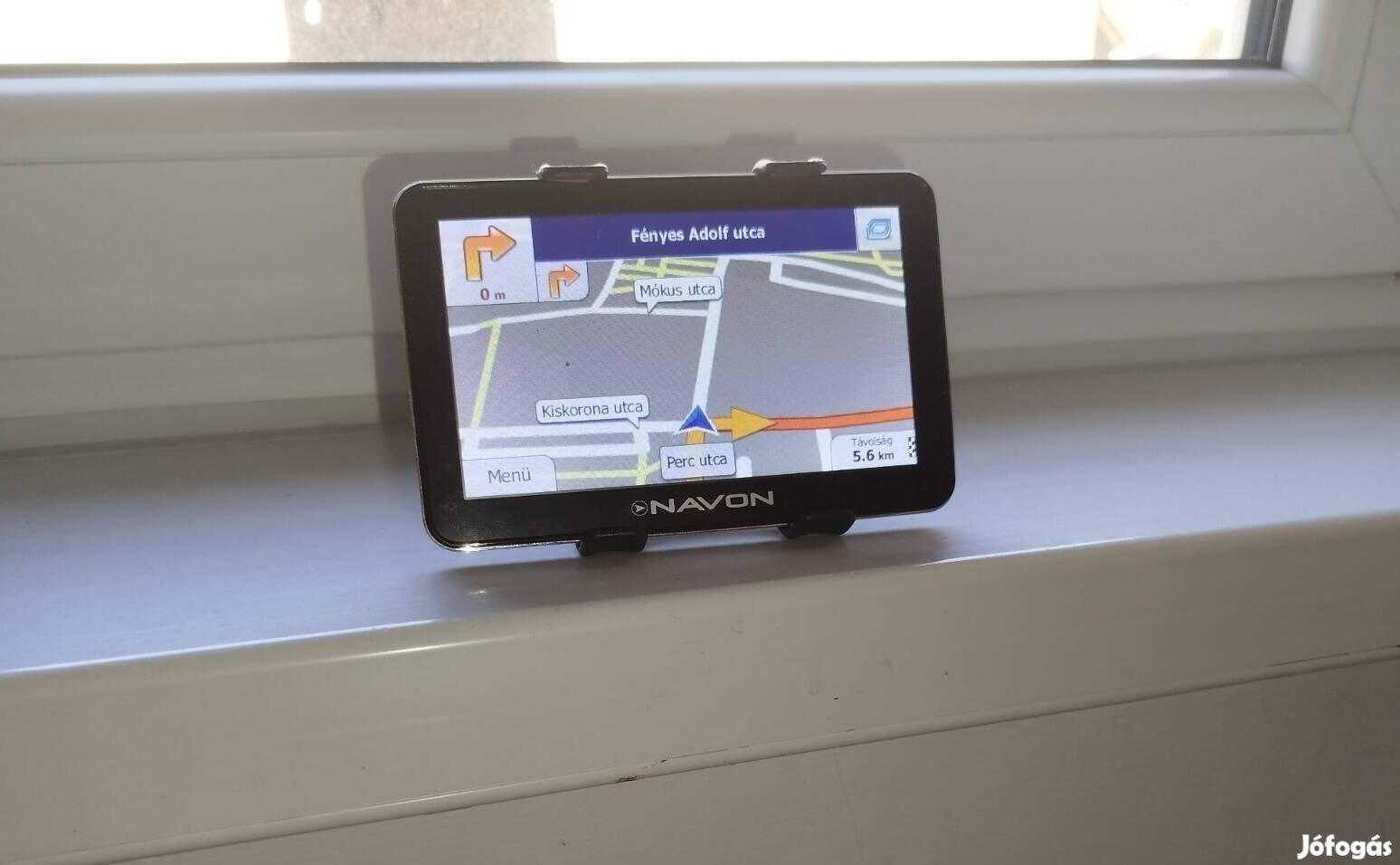 5" Navon n670 GPS , navigáció 2025. máj. Magyaro. térkép kamionos is