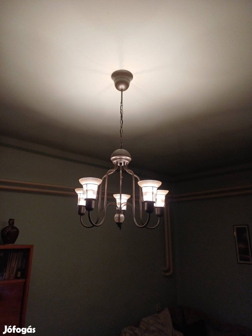 5 águ csillár eladó.