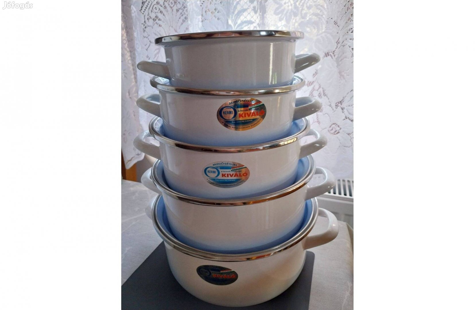 5 db Új Bonyhádi zománcos lábas