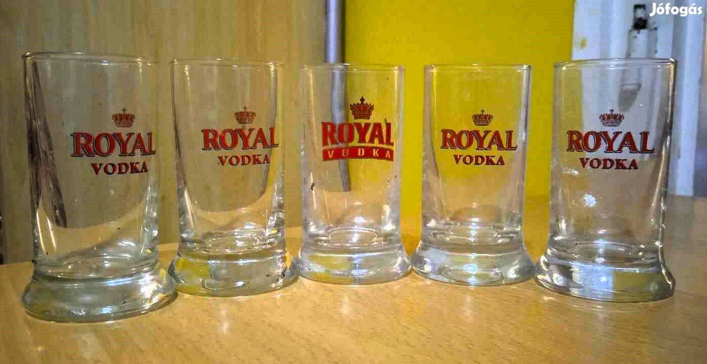 5 db. Royal Vodka márkacímkés röviditalos pohár