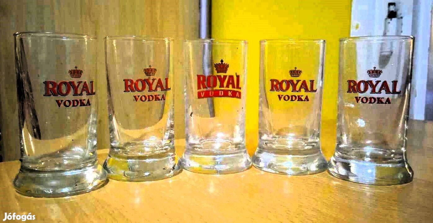 5 db. márkacímkés Royal Vodka röviditalos pohár