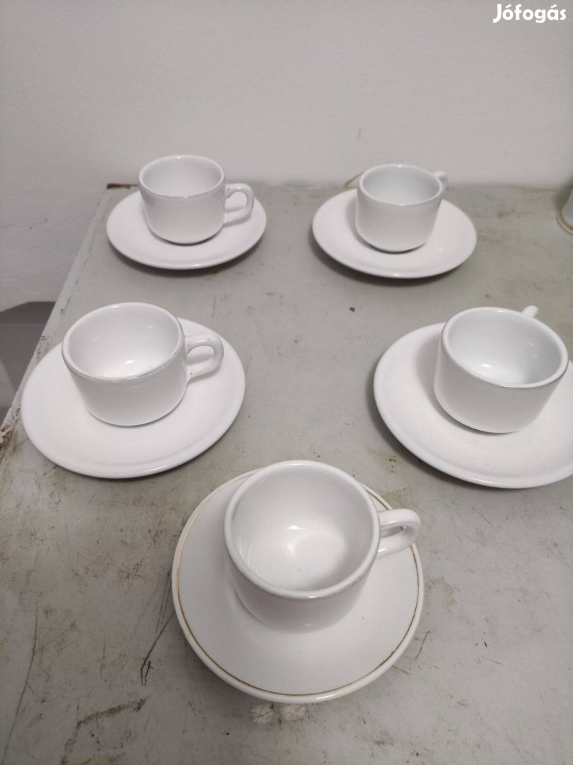 5 db fehér porcelán kávéscsésze + alj hibátlan