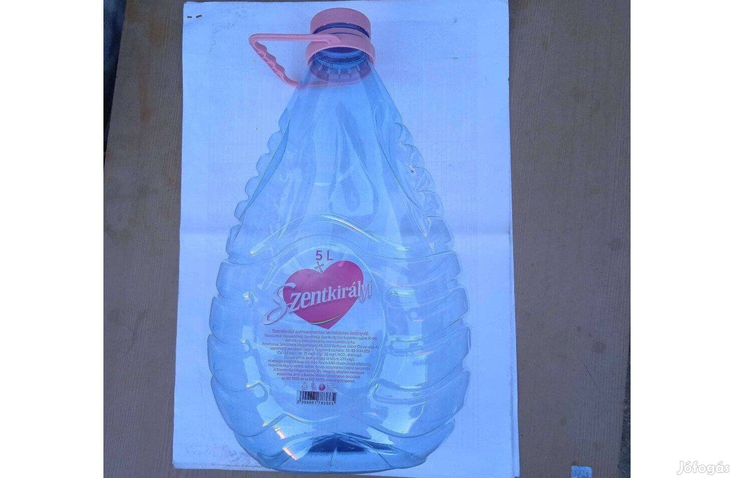 5 literes Szentkirályis műanyag ballon , több darab van