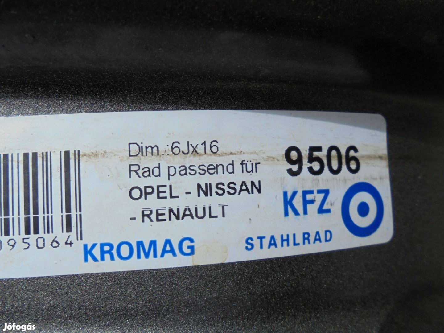 5 x 118-as KFZ TGK lemezfelni kitűnő állapotban eladó