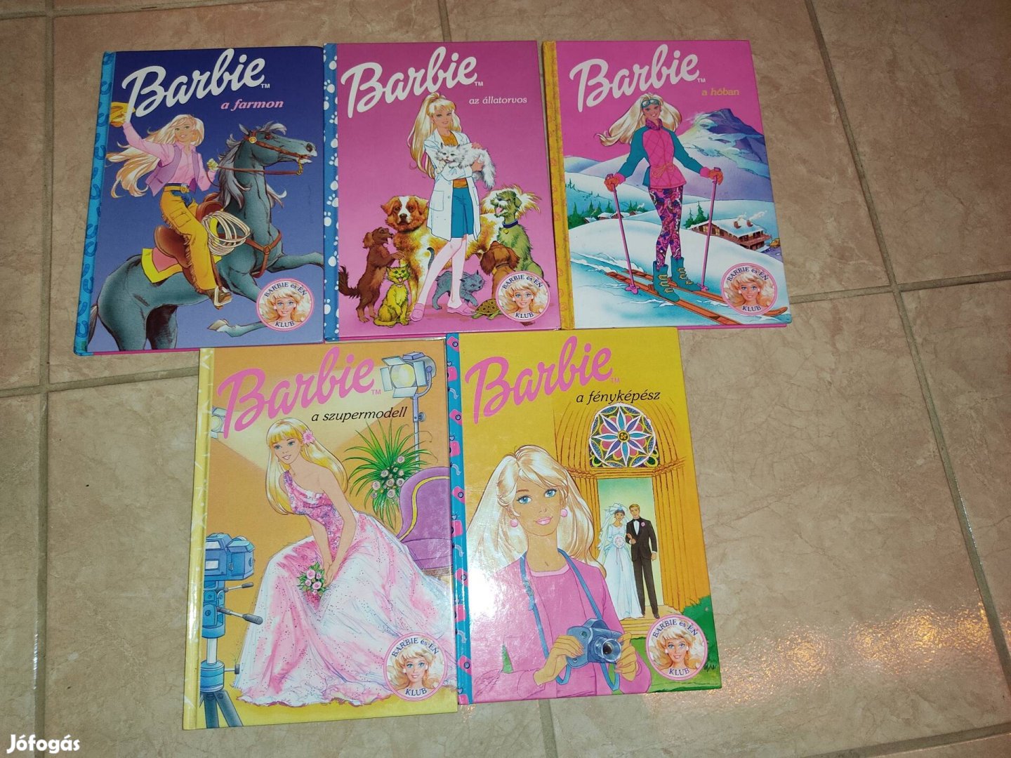 5db Barbie Mesekönyv egyben