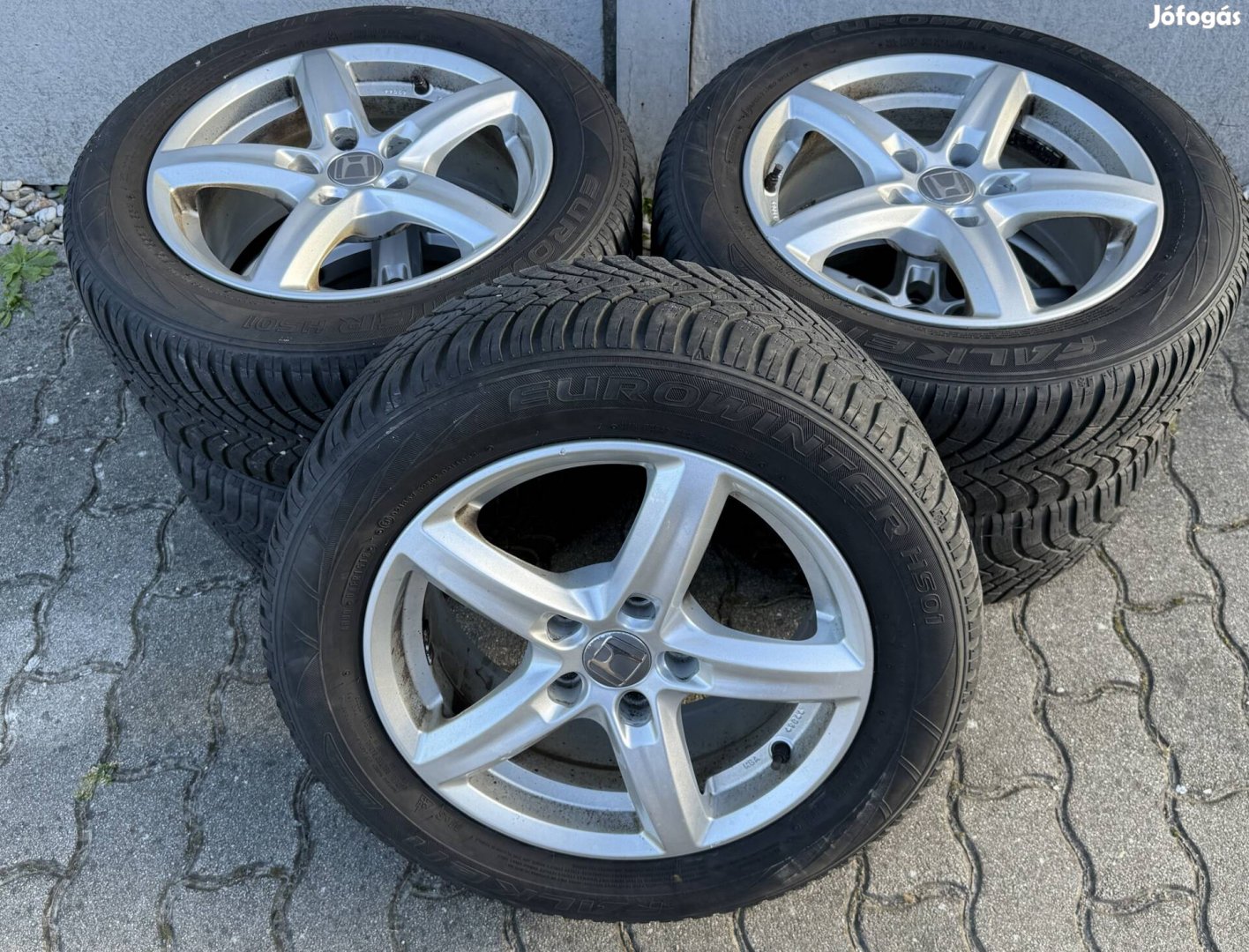 5db Gyári Honda 5x114,3 R16 alufelni szett téligumival