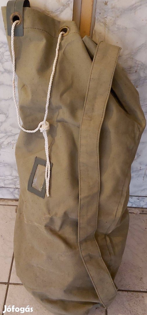 5db Tengerész zsák