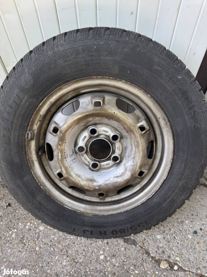 5x100 13as lemezfelni 155/80r13 gumival eladó