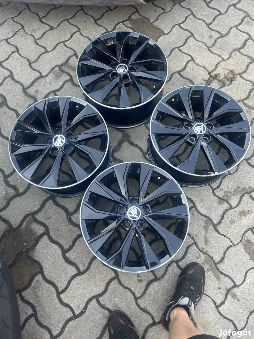 5x100 16 gyári Skoda 