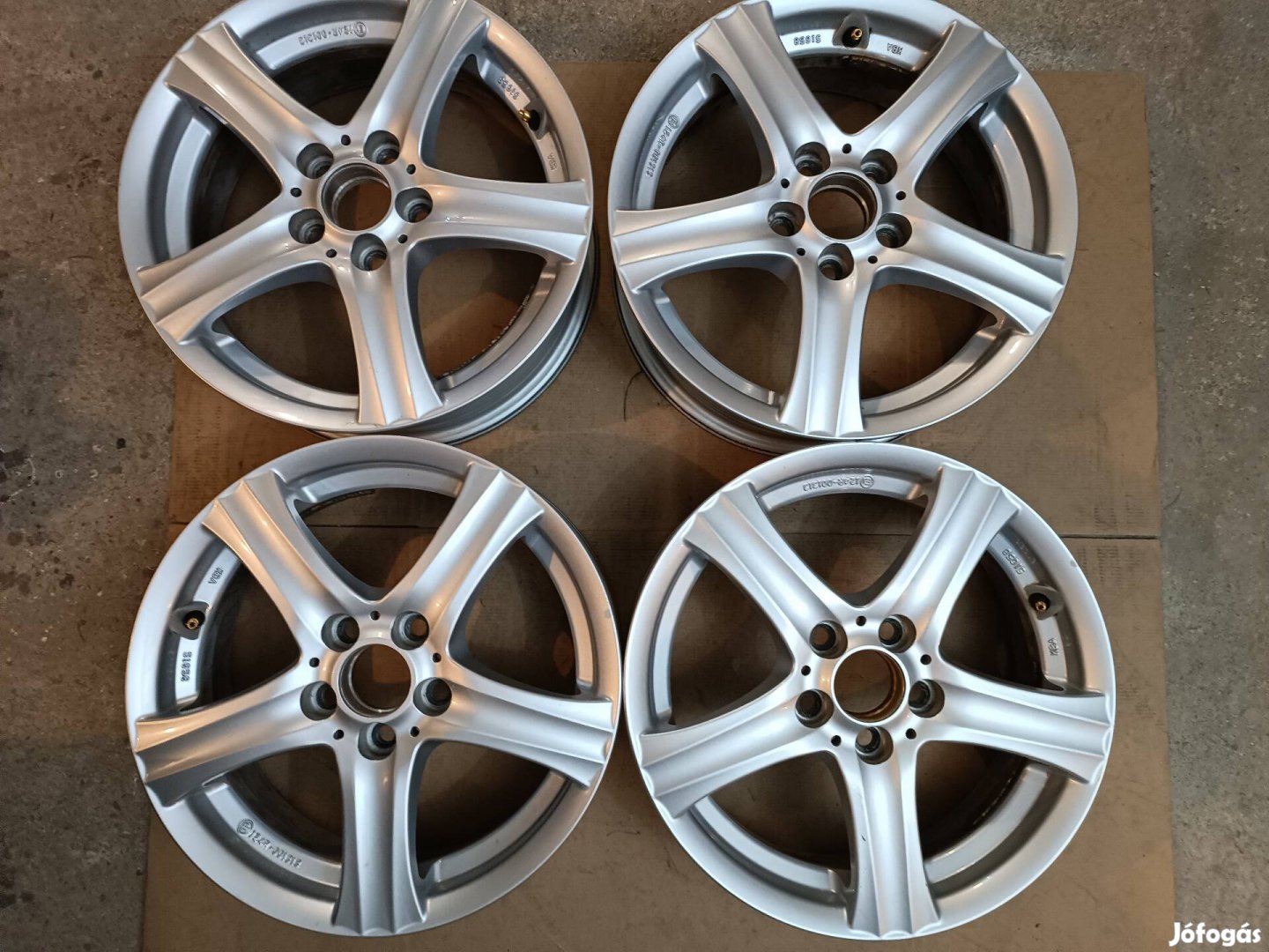 5x100 5,5x15" r15 et40 alufelni garnitúra 