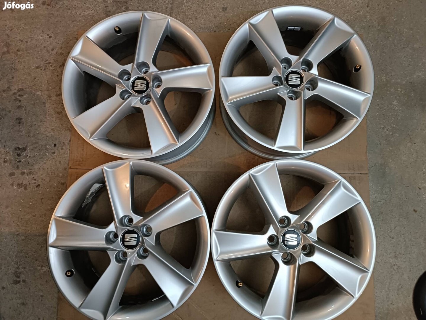 5x100 7x16" r16 gyári Seat, VW alufelni garnitúra 