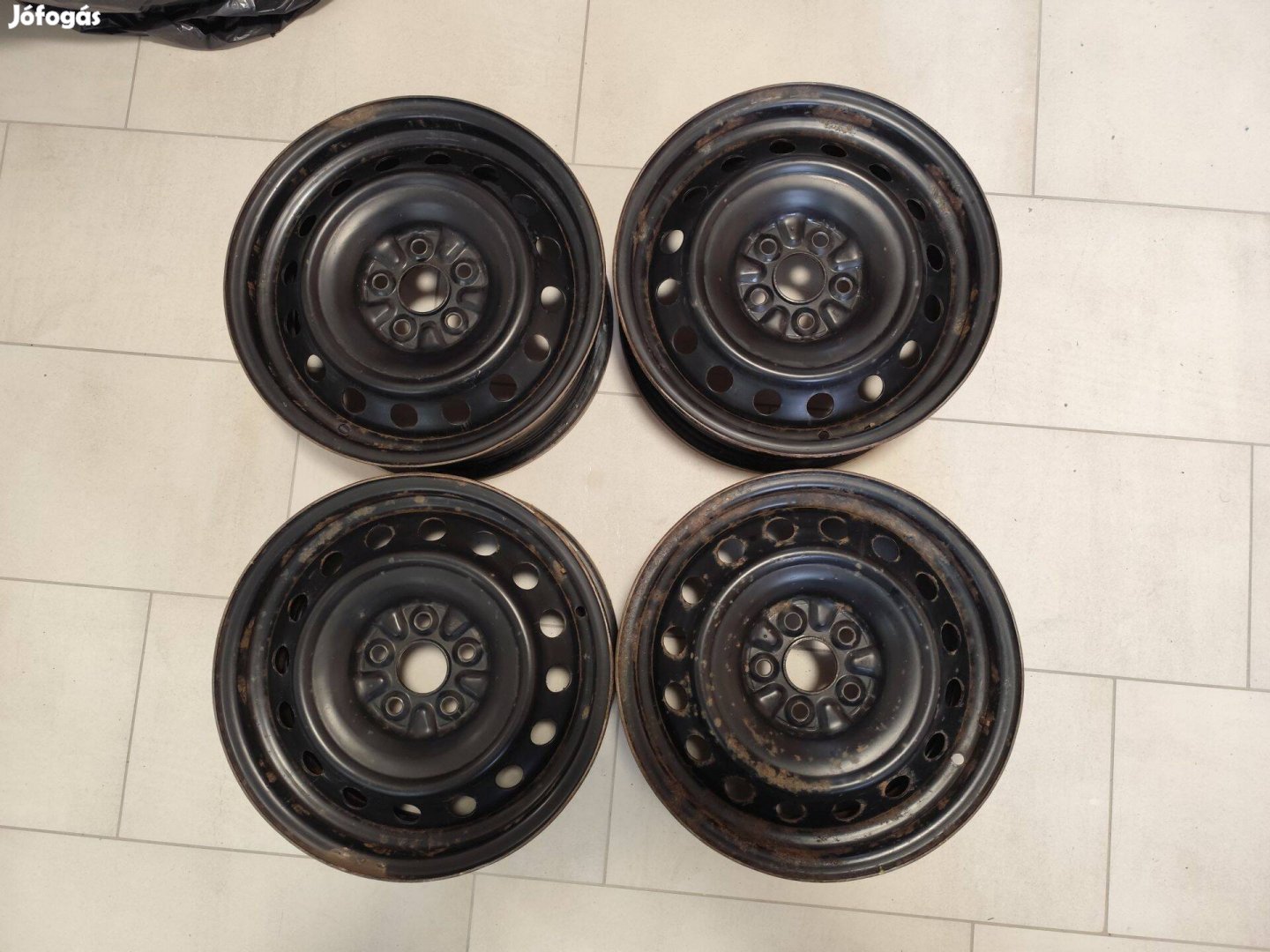5x100 ET40 15x6J acélfelni szett eladó