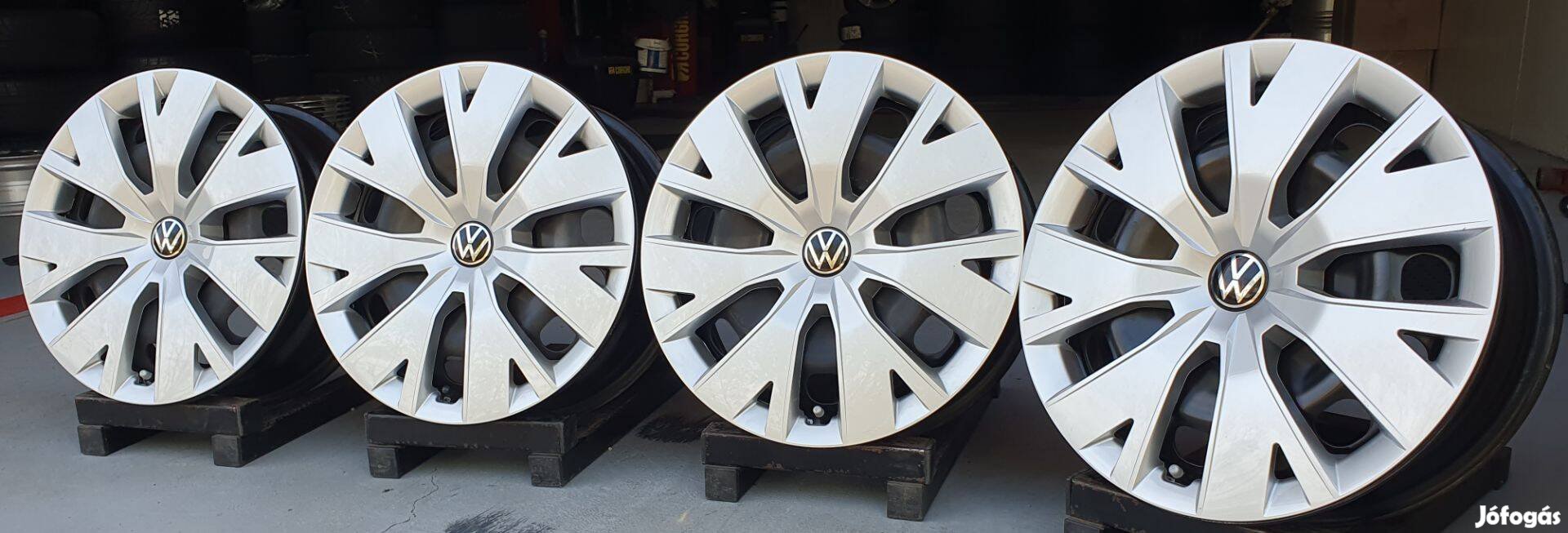 5x100 Gyári újszerű Volkswagen lemezfelni 6x16" ET:35 /F128