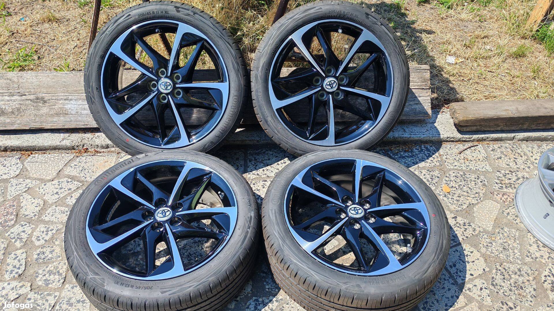5x100 R17 - Toyota Yaris