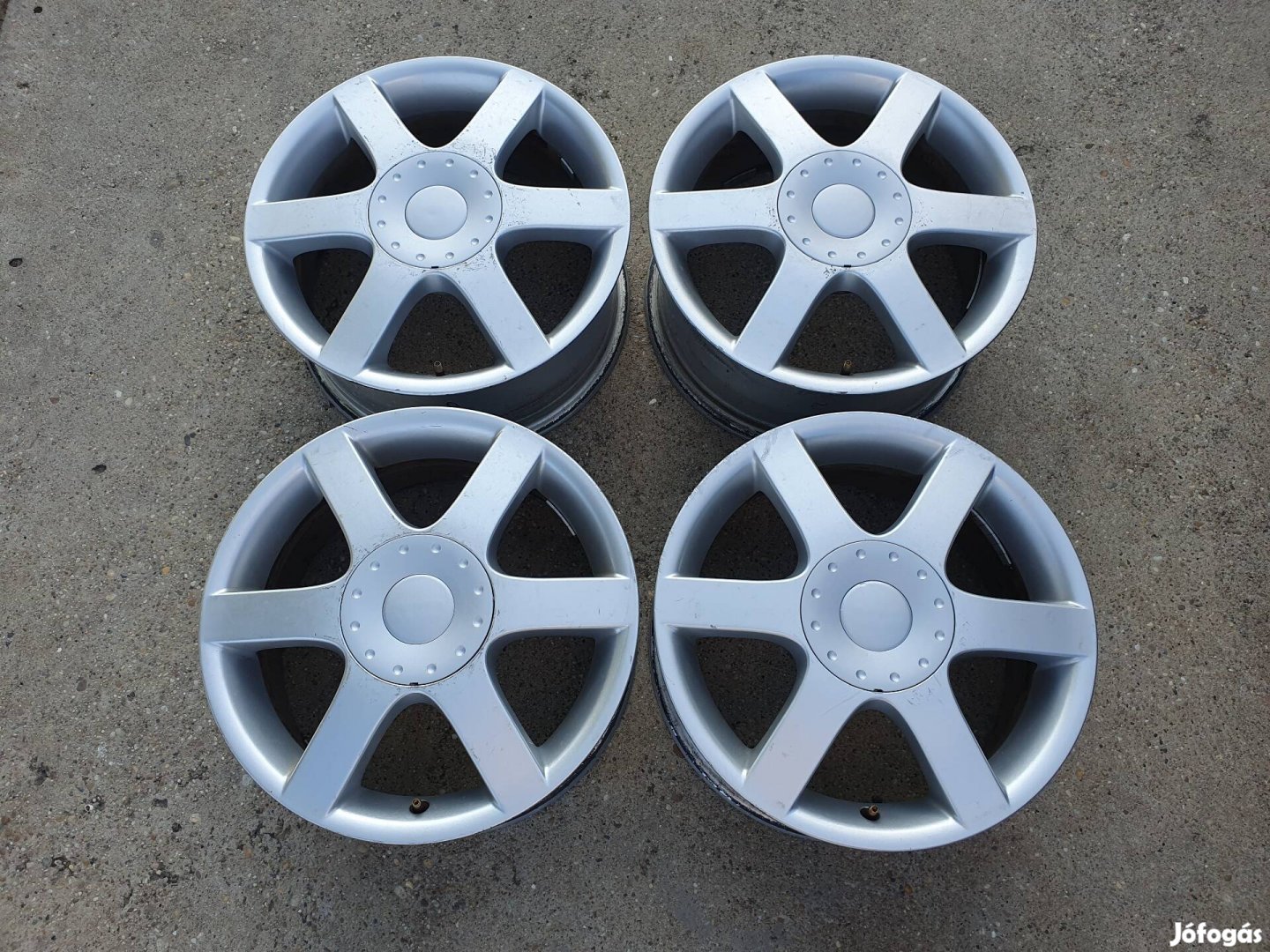 5x100 VW golf4 beetle Audi A3 A1 7x16 ET44,5 