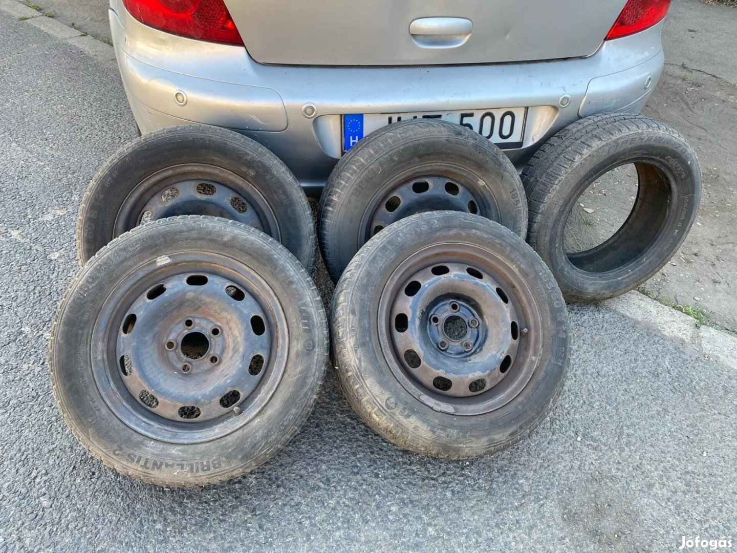5x100 felni gumikkal 185/60r14 Seat Ibizán voltak