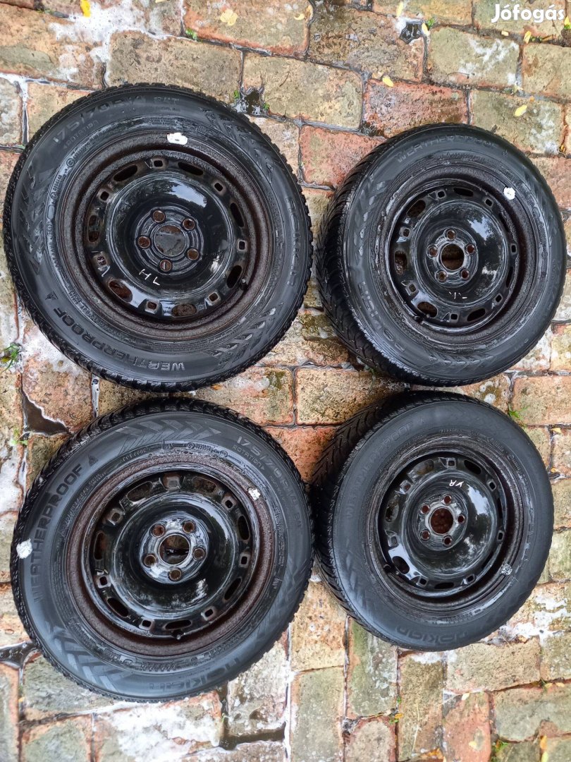 5x100 lemezfelni téligumikkal polo ibiza fabia r14