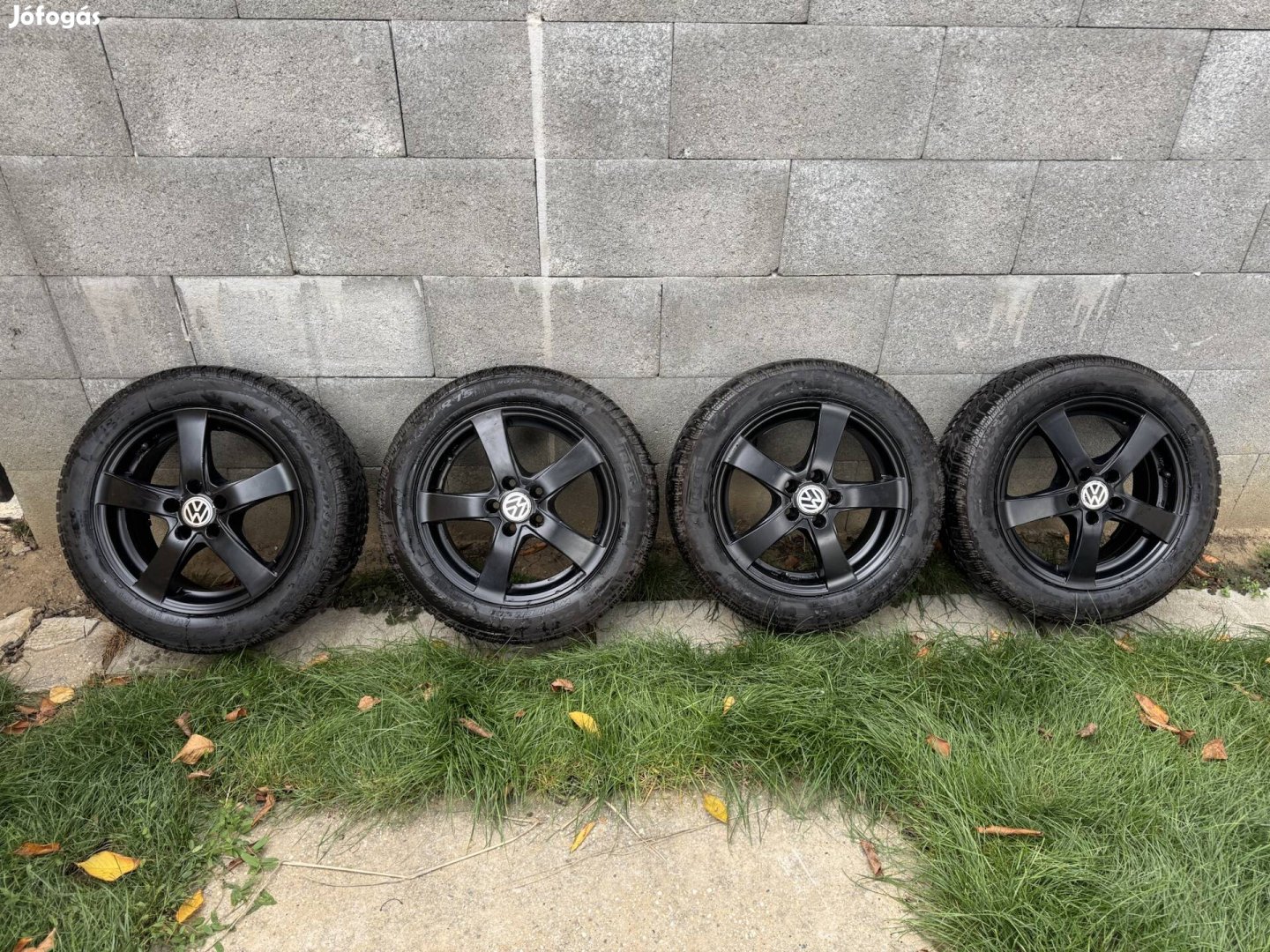 5x100 r15" VW Alufelni 185/60r15" pirelli téli gumik