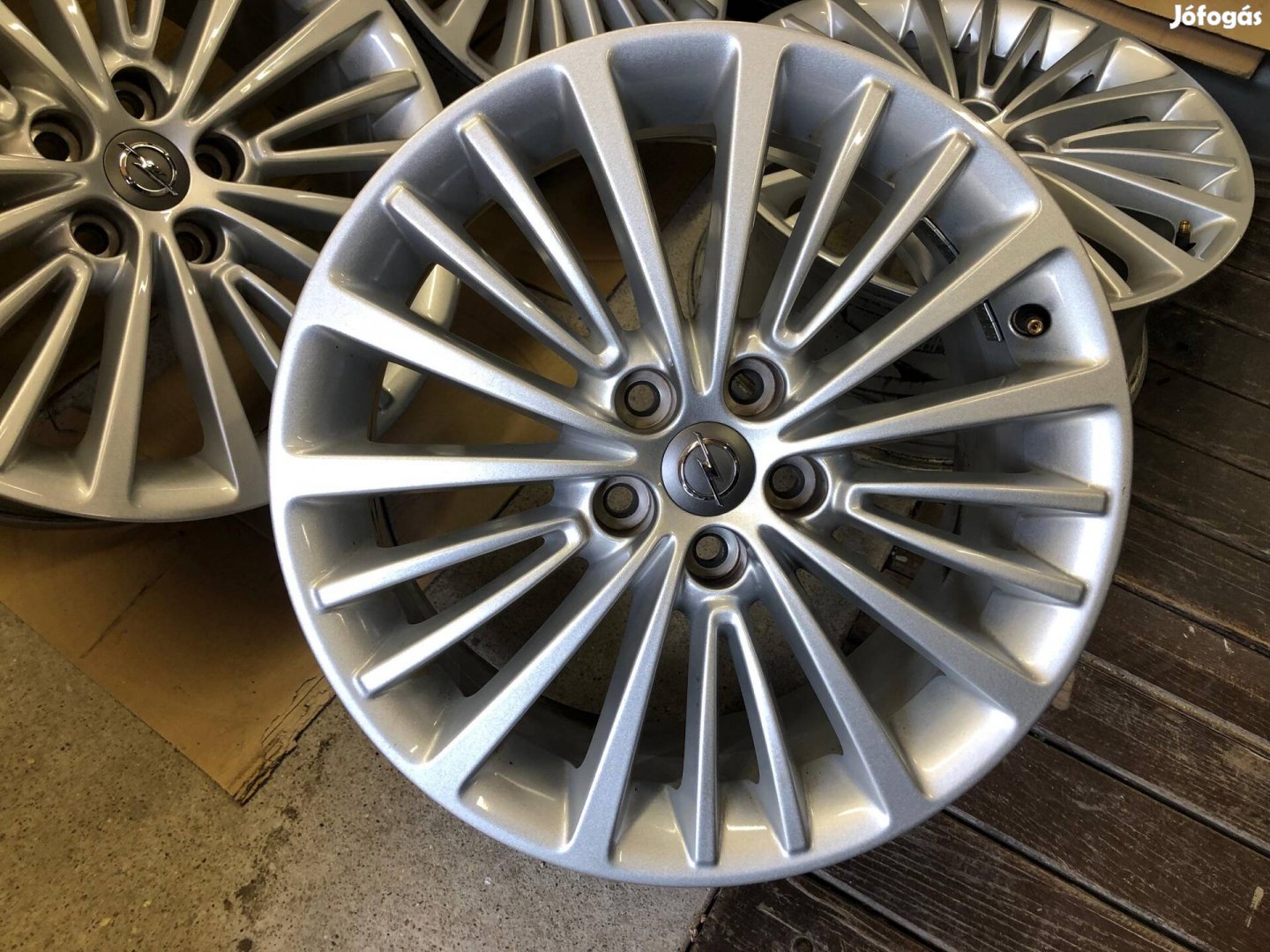 5x105 Opel Astra alufelni 17 col