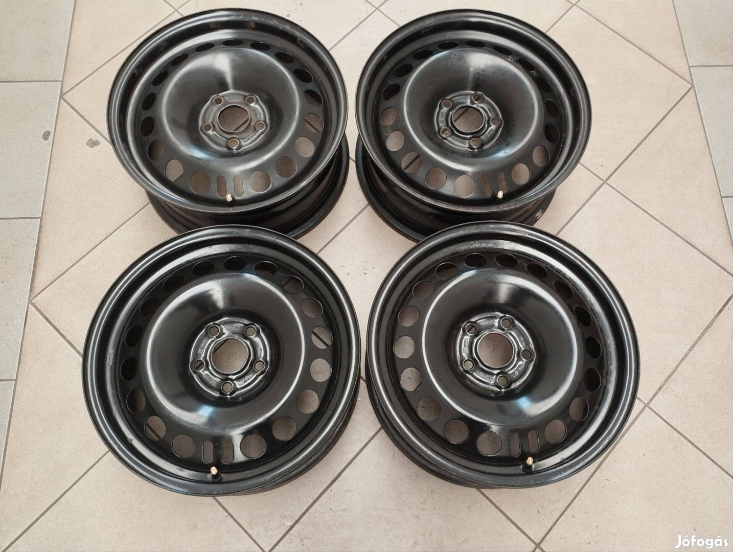 5x105 Opel gyári lemezfelni 6,5x16 ET39 Astra J