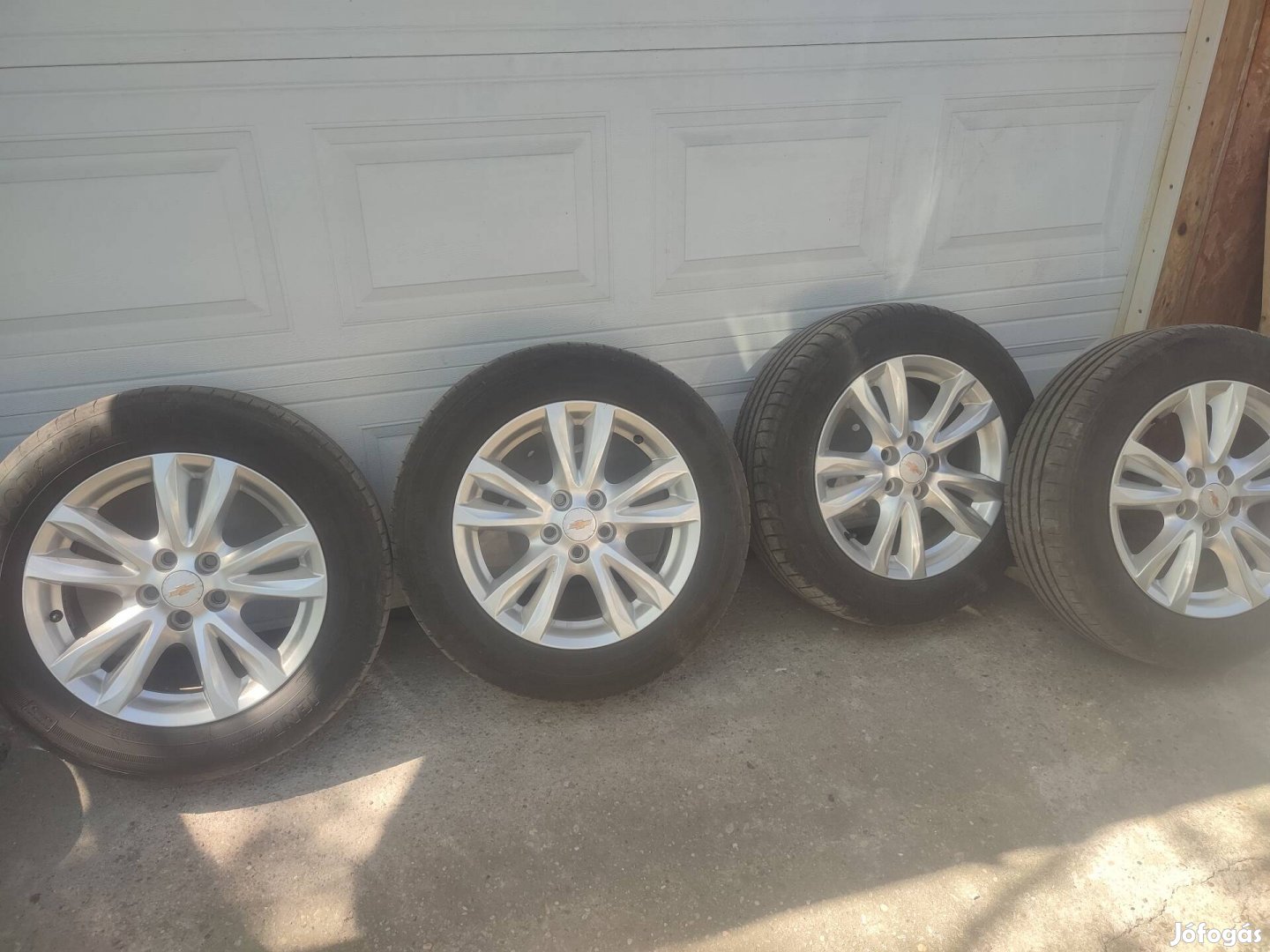 5x105 opel  Chevrolet alufelni 205/60 R16 nyári gumi 