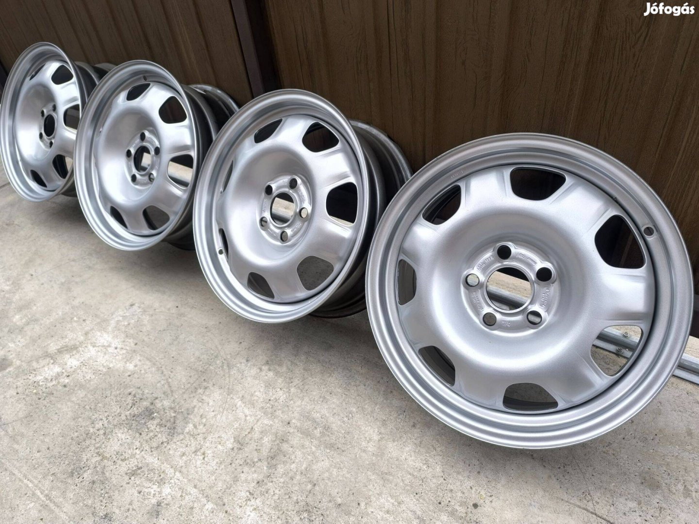 5x108 16 Új Ford Volvo lemezfelni acélfelni 16 coll