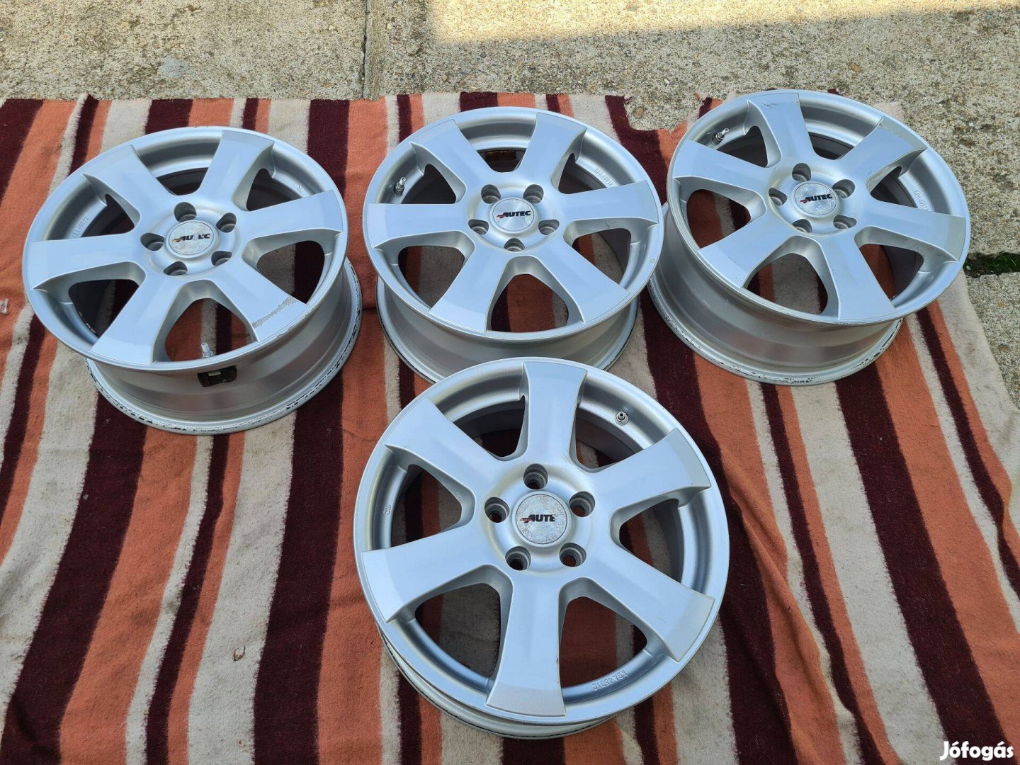 5x108 16" alufelni + tpms